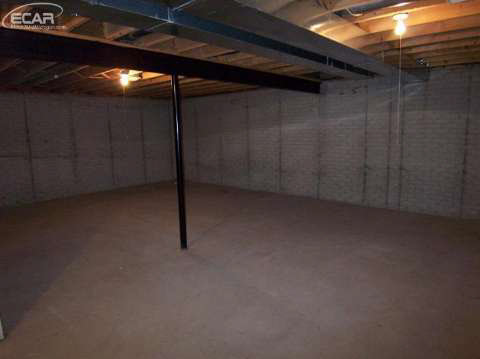 5064 Elms Road Flushing, MI 48433 - Photo 20 of 28 20441971-19.JPG