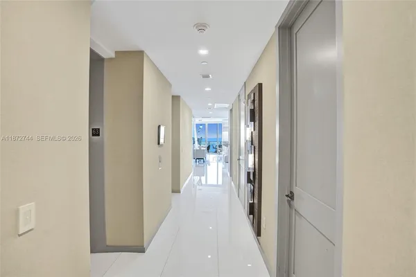 $25,500 | 1100 Biscayne Boulevard, Unit 6303, Miami, FL 33132