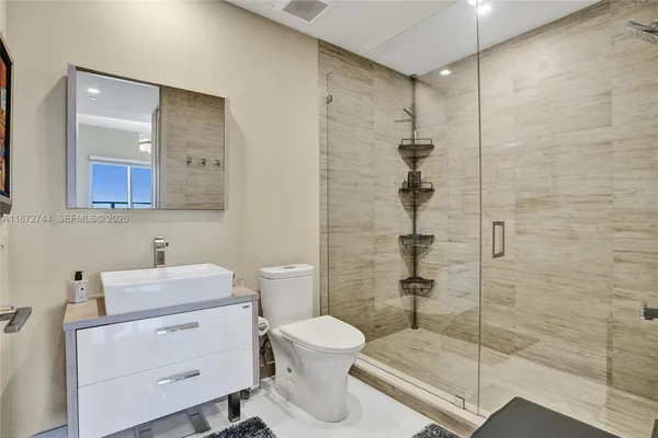 $25,500 | 1100 Biscayne Boulevard, Unit 6303, Miami, FL 33132