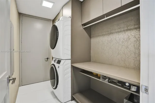 $28,000 | 1100 Biscayne Boulevard, Unit 6303, Miami, FL 33132