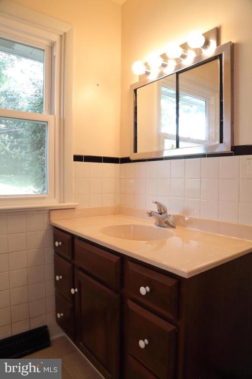 1547 Lambeth Road Lancaster, PA 17601 - Photo 15 of 17