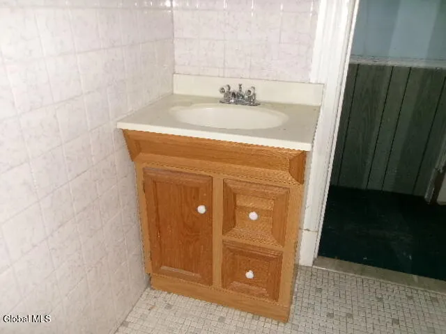 $230,000 | 192 1st Street, Troy, NY 12180