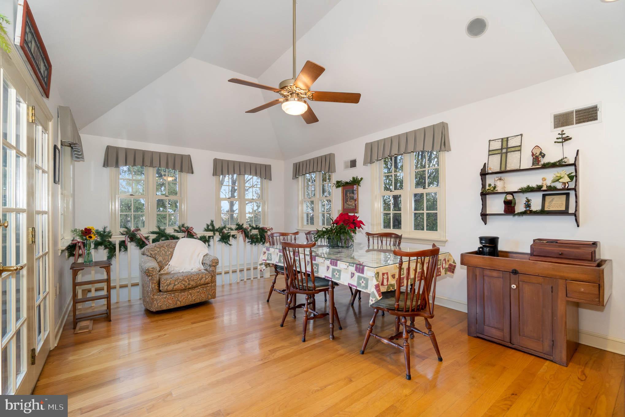 187 Highland Road York, PA 17403 - Photo 12 of 30 Breakfast Room or Another Family Room