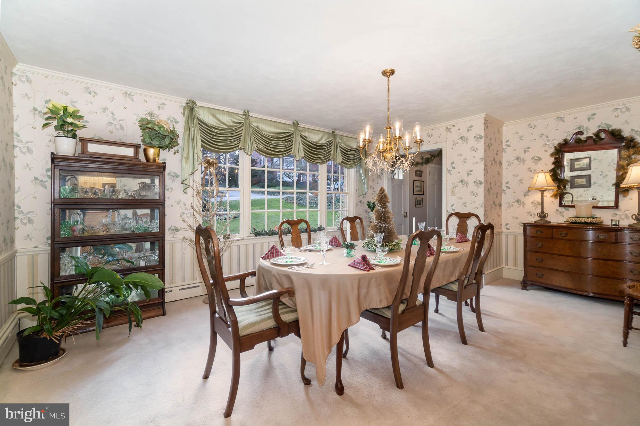 187 Highland Road York, PA 17403 - Photo 5 of 30 Great for Parties