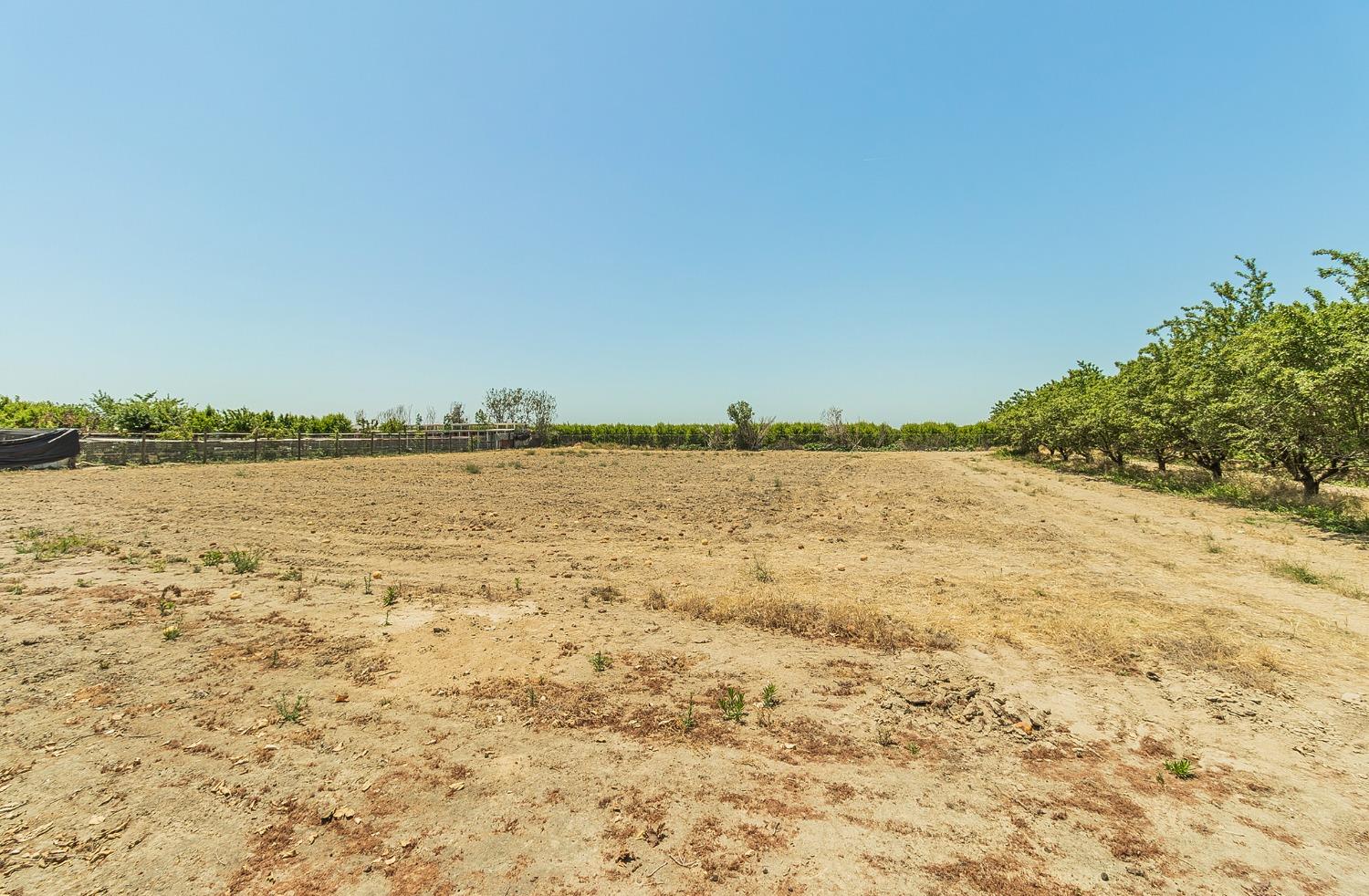 37991 Pound Road Dinuba, CA 93618 - Photo 28 of 32 a view of ocean