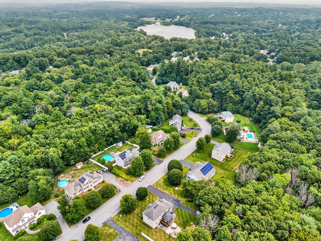 56 Clement Road Dracut, MA 01826 - Photo 5 of 41