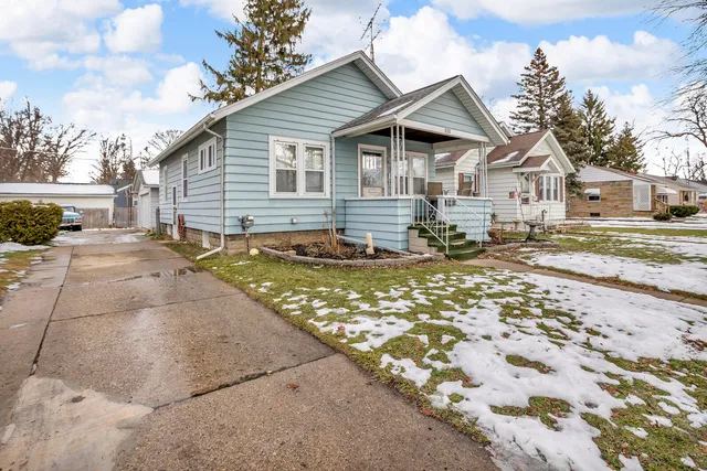$132,500 | 550 Sparks Street, Jackson, MI 49202