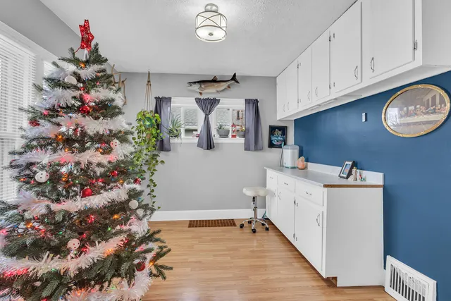 $132,500 | 550 Sparks Street, Jackson, MI 49202