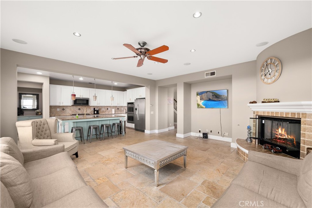 5060 Juneau Court Rancho Cucamonga, CA 91739 - Photo 13 of 42 Fireplace/Family Room