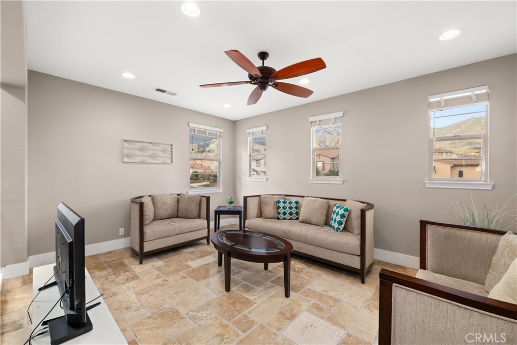 5060 Juneau Court Rancho Cucamonga, CA 91739 - Photo 29 of 42 Loft