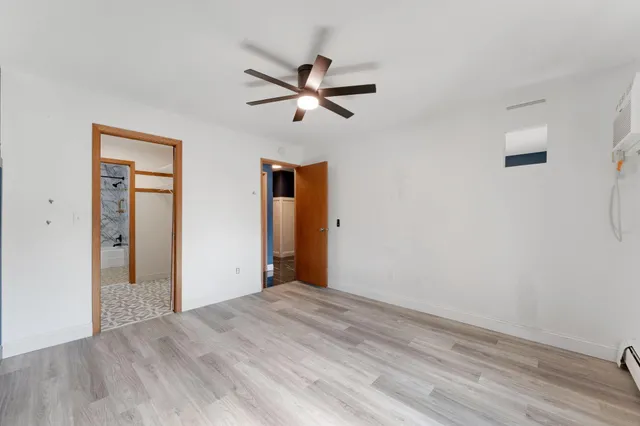 $169,900 | 2700 Oxford Street North, Unit 101, St. Paul, MN 55113