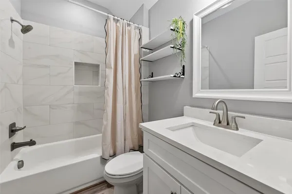 $749,000 | 10905 Dauphine Street, Willis, TX 77318