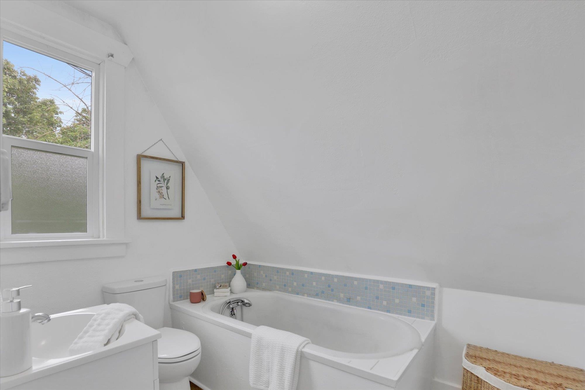 2016 West Gardner Avenue Spokane, WA 99201 - Photo 15 of 50