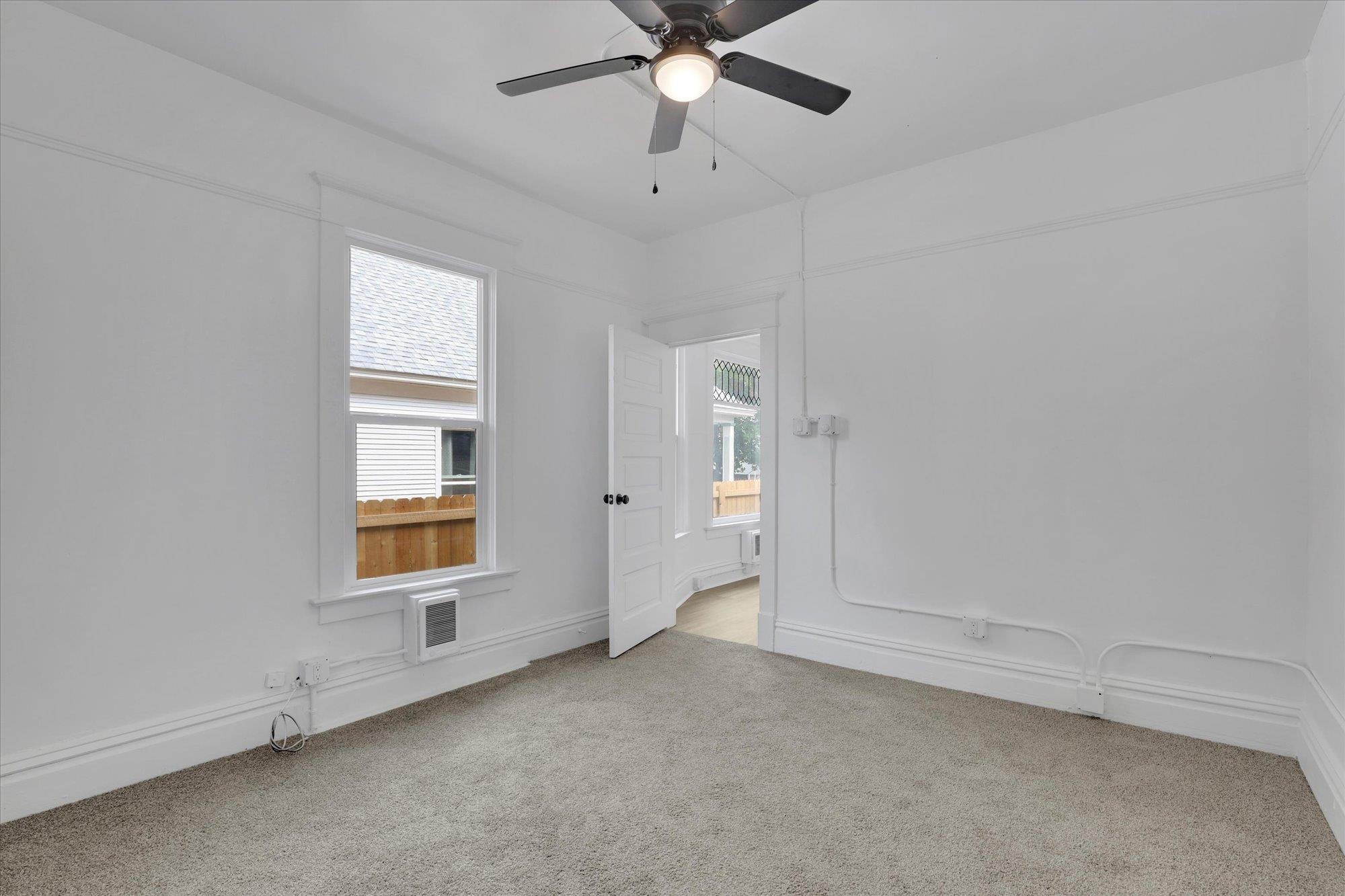 2016 West Gardner Avenue Spokane, WA 99201 - Photo 29 of 50