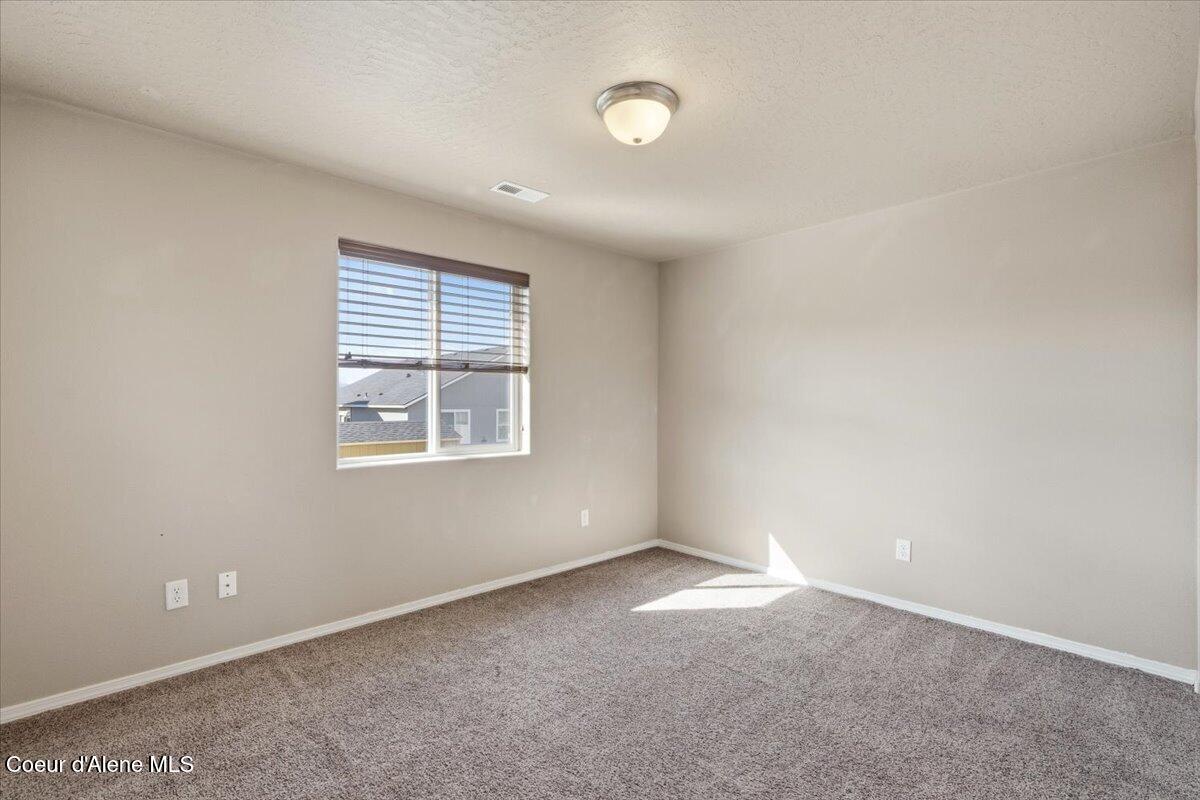 6264 West Alliance Street Rathdrum, ID 83858 - Photo 18 of 24 Bedroom