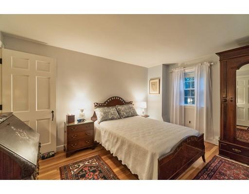 17 Woodridge Road Dover, MA 02030 - Photo 12 of 14 Gallery Image 12