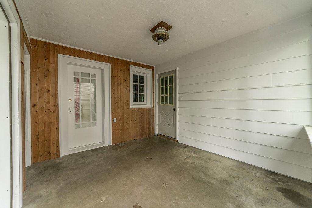 2516 West Petty Road Muncie, IN 47304 - Photo 18 of 19