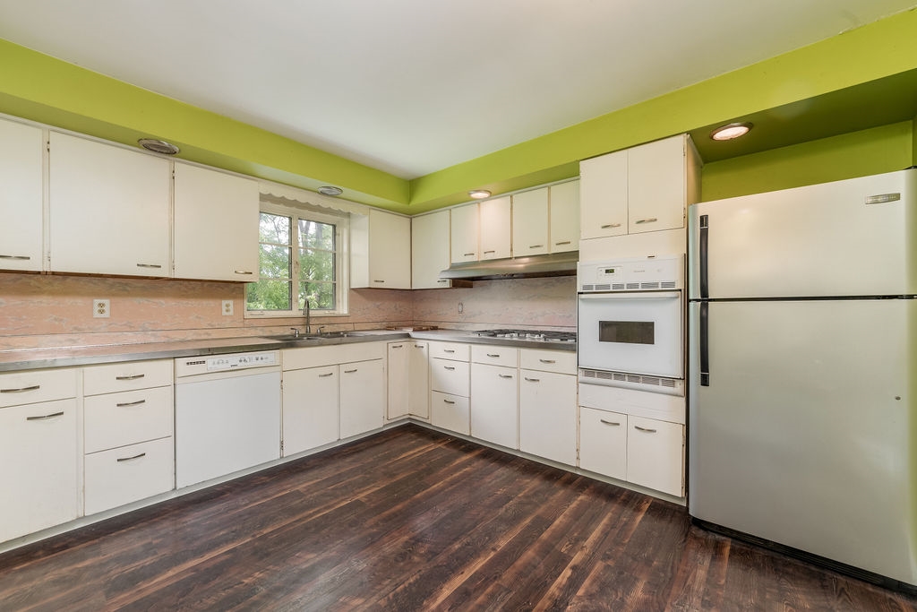 2516 West Petty Road Muncie, IN 47304 - Photo 5 of 19