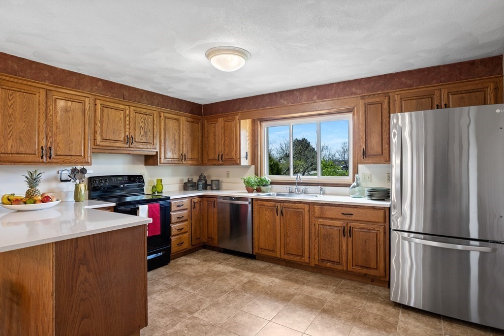 93 Birch Hill Road Stow, MA 01775 - Photo 19 of 42 Gallery Image 19