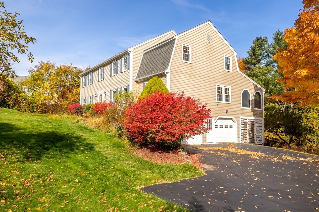 93 Birch Hill Road Stow, MA 01775 - Photo 3 of 42 Gallery Image 3