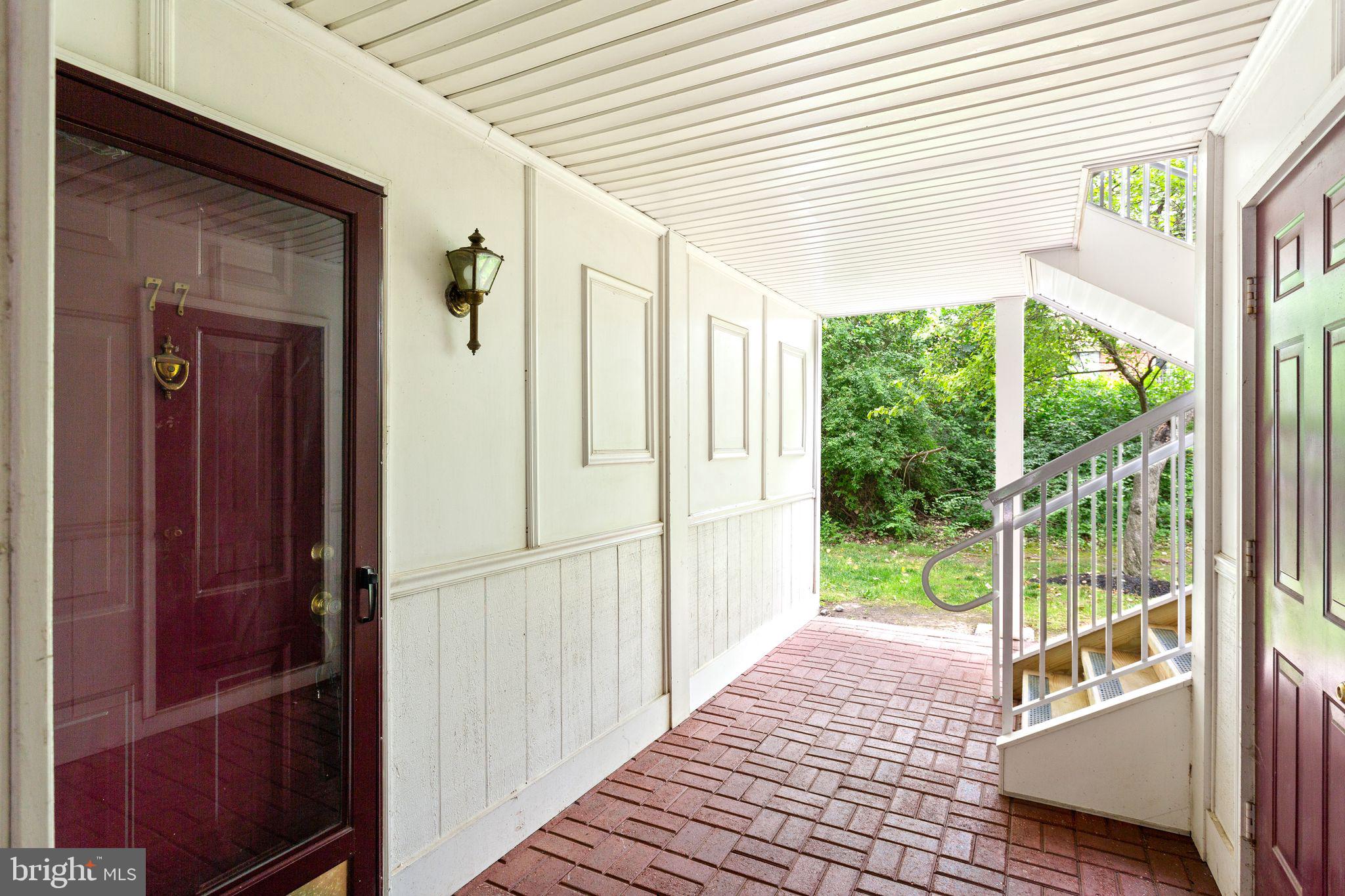 77 Cheverny Court Hamilton, NJ 08619 - Photo 3 of 30