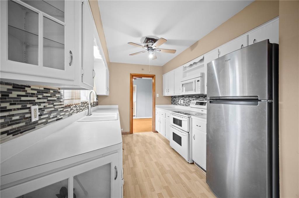 2757 Brodhead Road Aliquippa, PA 15001 - Photo 5 of 29 Kitchen