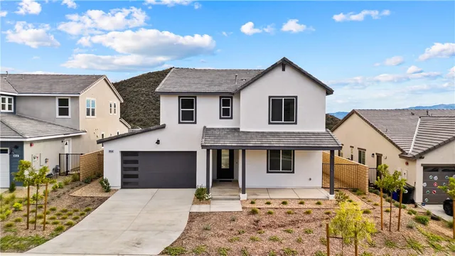 $999,990 | 30140 Crestline Court, Castaic, CA 91384