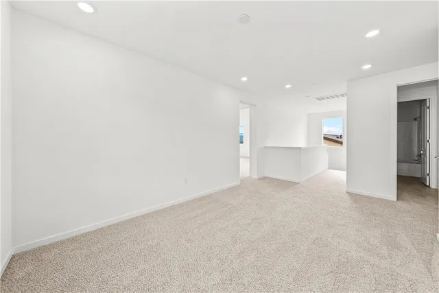 $999,990 | 30140 Crestline Court, Castaic, CA 91384