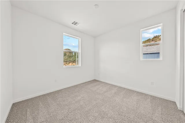 $999,990 | 30140 Crestline Court, Castaic, CA 91384