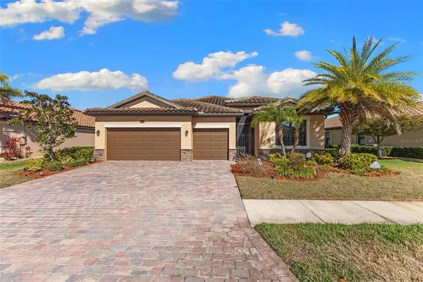 $610,000 | 13238 Famiglia Drive, Venice, FL 34293