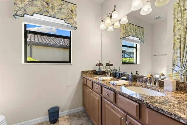 $610,000 | 13238 Famiglia Drive, Venice, FL 34293