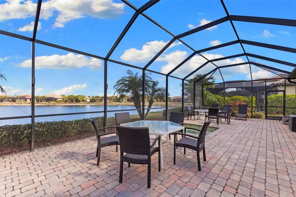 $610,000 | 13238 Famiglia Drive, Venice, FL 34293