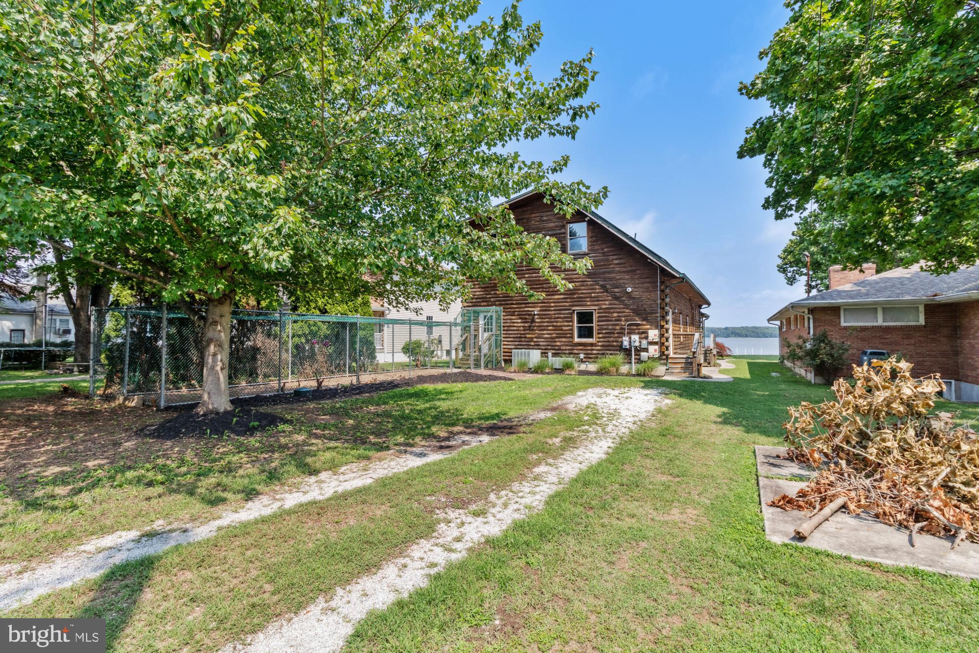 7310 Greenbank Road Middle River, MD 21220 - Photo 4 of 55