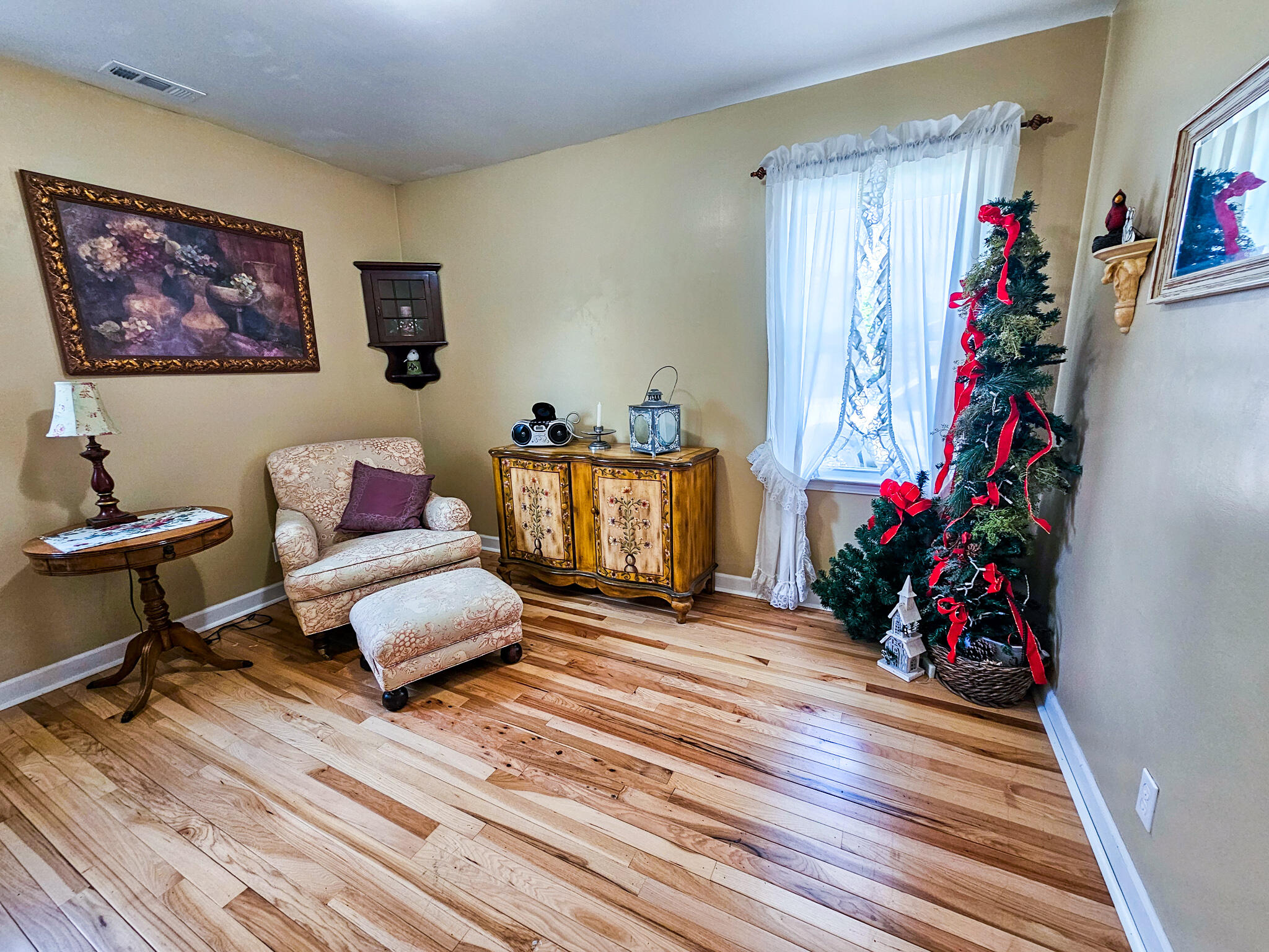 718 Azalea Drive Walterboro, SC 29488 - Photo 9 of 34 20260413_110707