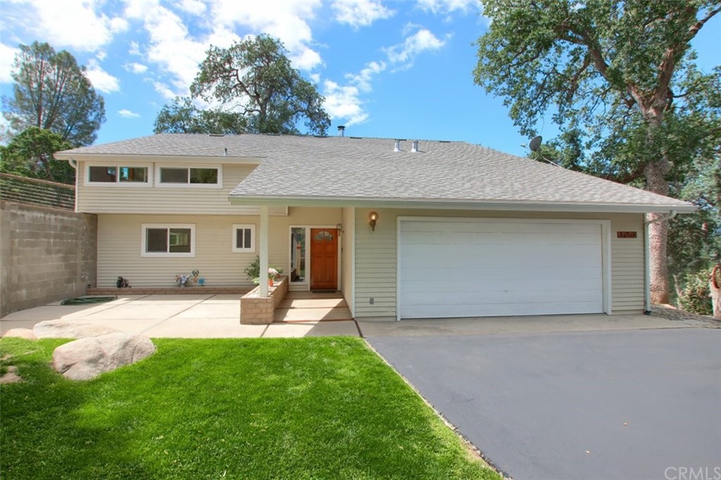 40659 Indian Springs Road Oakhurst, CA 93644 - Photo 1 of 1