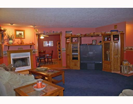 3427 Delrey Road Springfield, OH 45504 - Photo 3 of 12