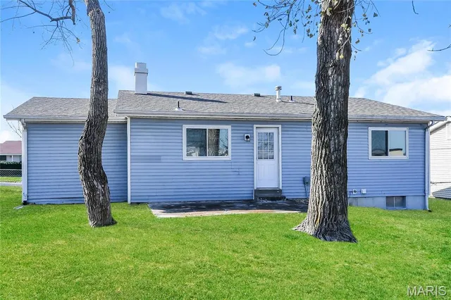 $1,930 | 1716 Springhill Drive, O'Fallon, MO 63366