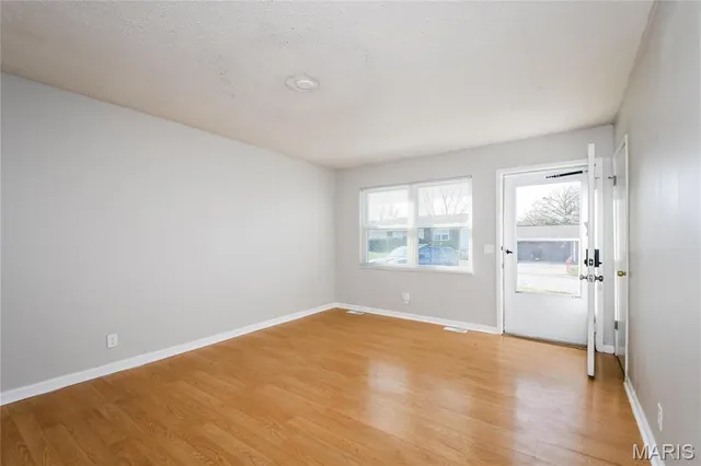 $1,930 | 1716 Springhill Drive, O'Fallon, MO 63366