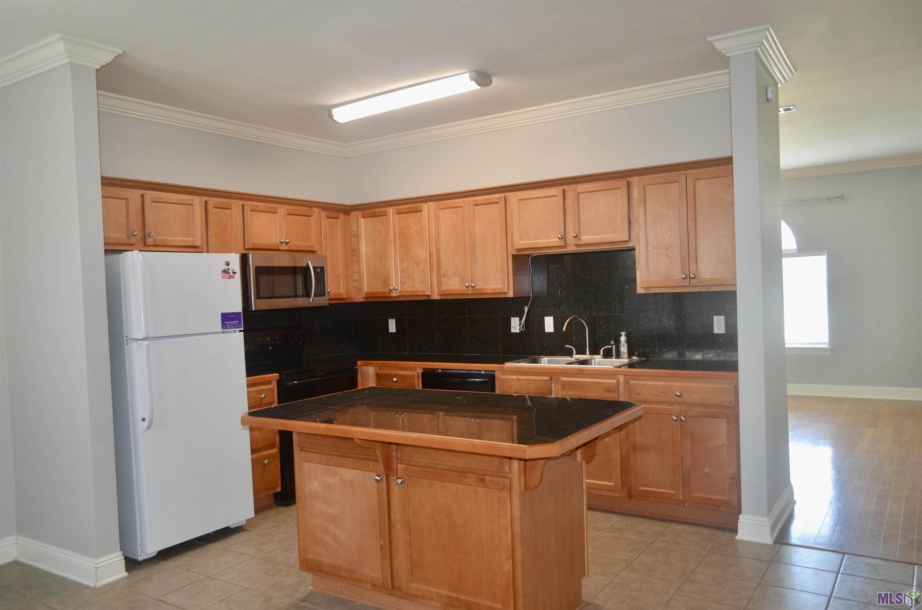 5250 Arlington Court Baton Rouge, LA 70820 - Photo 6 of 22 Gallery Image 6