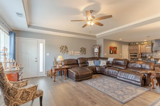 $340,000 | 5322 Dauby Drive, Unit B, Evansville, IN 47710