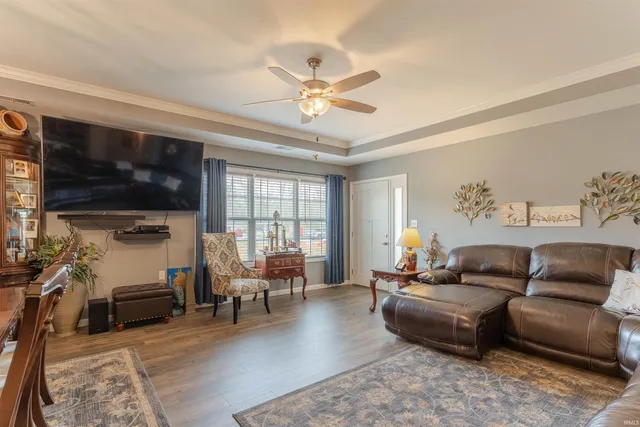 $340,000 | 5322 Dauby Drive, Unit B, Evansville, IN 47710