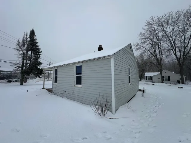 $89,900 | 604 Industrial Road, Moose Lake, MN 55767