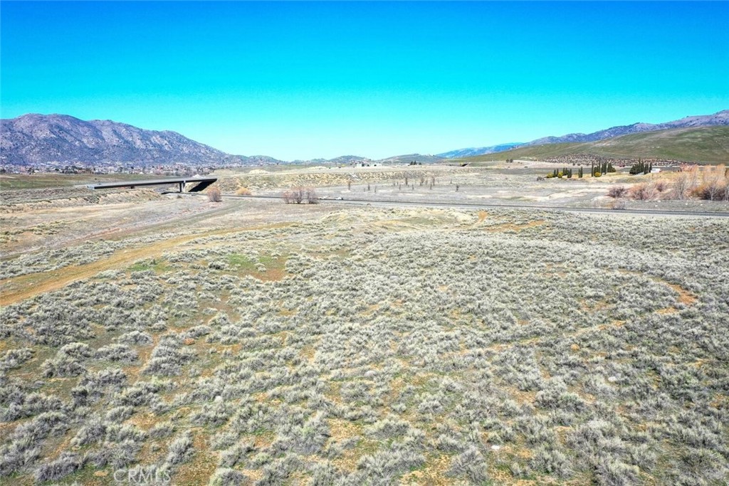 0 Red Fir Court Tehachapi, CA 93561 - Photo 7 of 29 The bridge to the freeway.