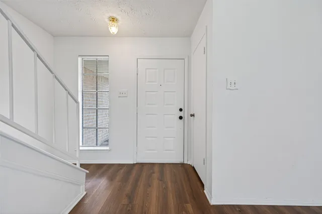 $1,900 | 11718 Inga Lane, Houston, TX 77064