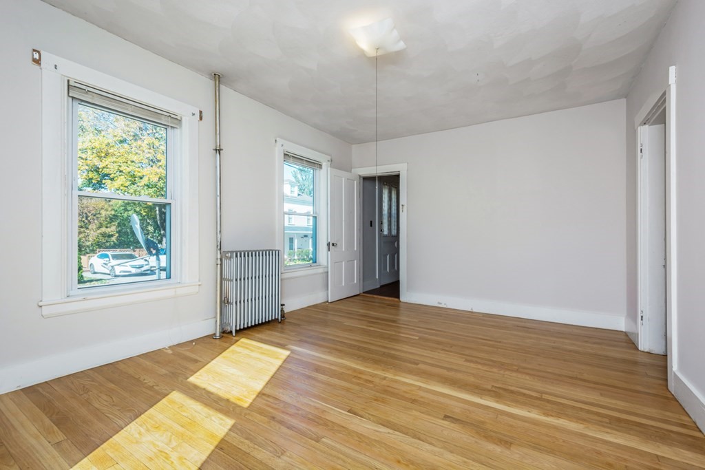 159 West Street Clinton, MA 01510 - Photo 14 of 42 Gallery Image 14