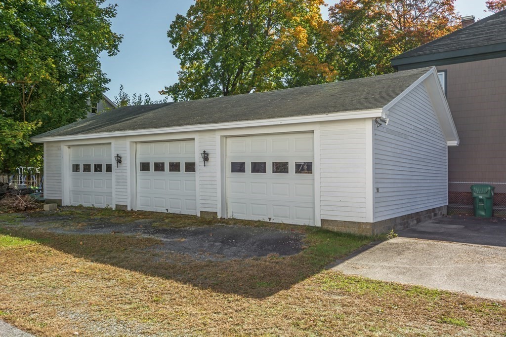 159 West Street Clinton, MA 01510 - Photo 2 of 42 Gallery Image 2