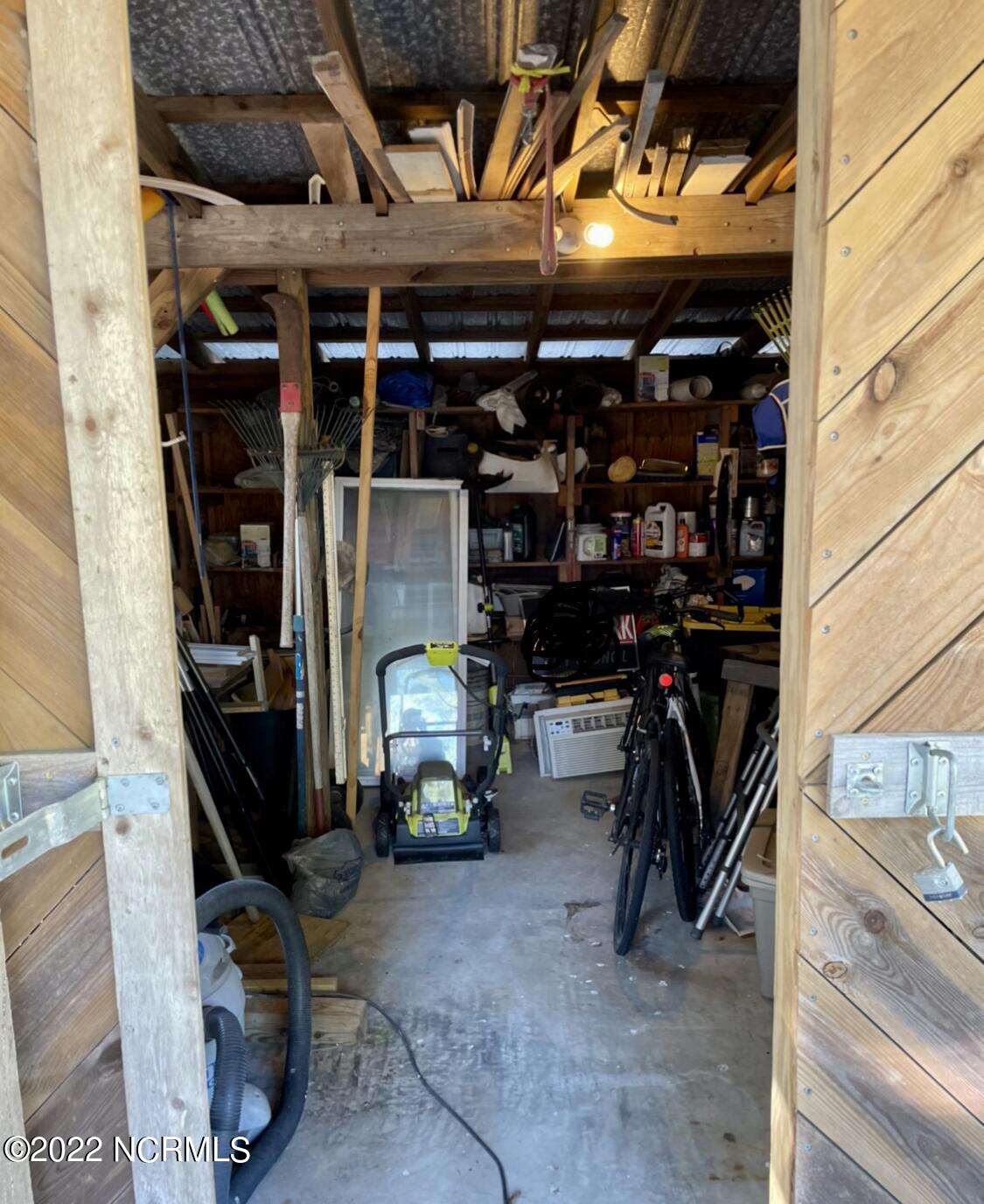 198 Jefferson Road Lake Waccamaw, NC 28450 - Photo 11 of 13 pole barn 2 jr