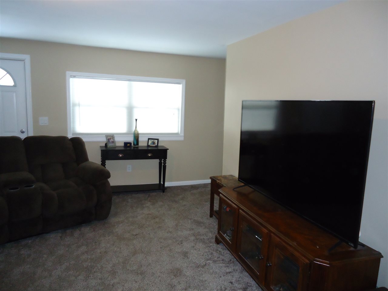 5388 North McKinley Road Flushing, MI 48433 - Photo 8 of 26 50000360-7.JPG