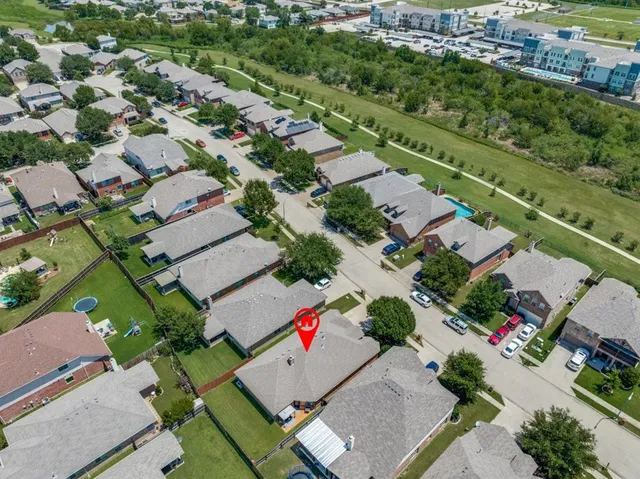 $375,000 | 8929 Brook Hill Lane, Fort Worth, TX 76244