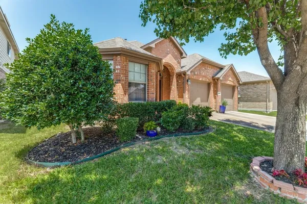 $375,000 | 8929 Brook Hill Lane, Fort Worth, TX 76244